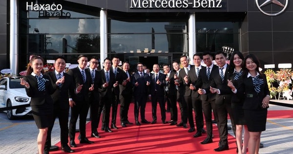 Lịch sử dòng xe Mercedes-Benz GL-Class