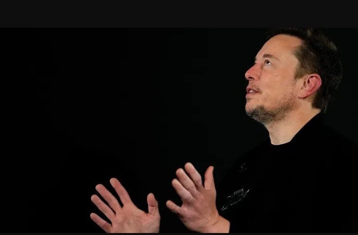 Elon Musk chửi thẳng mặt khách hàng ngưng quảng cáo trên Twitter: 'Tôi sẽ  lưu lại chi tiết mối thù này'
